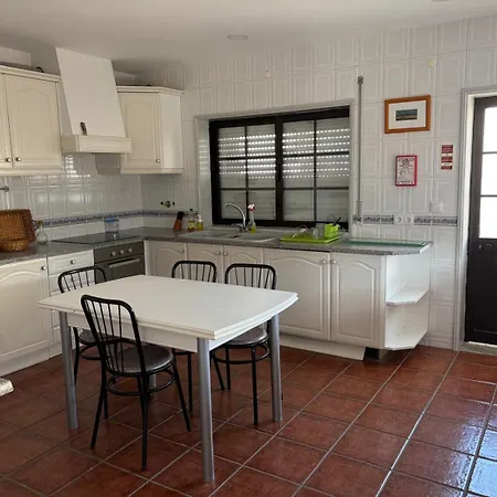 Casa Sampaio E Melo Guest house